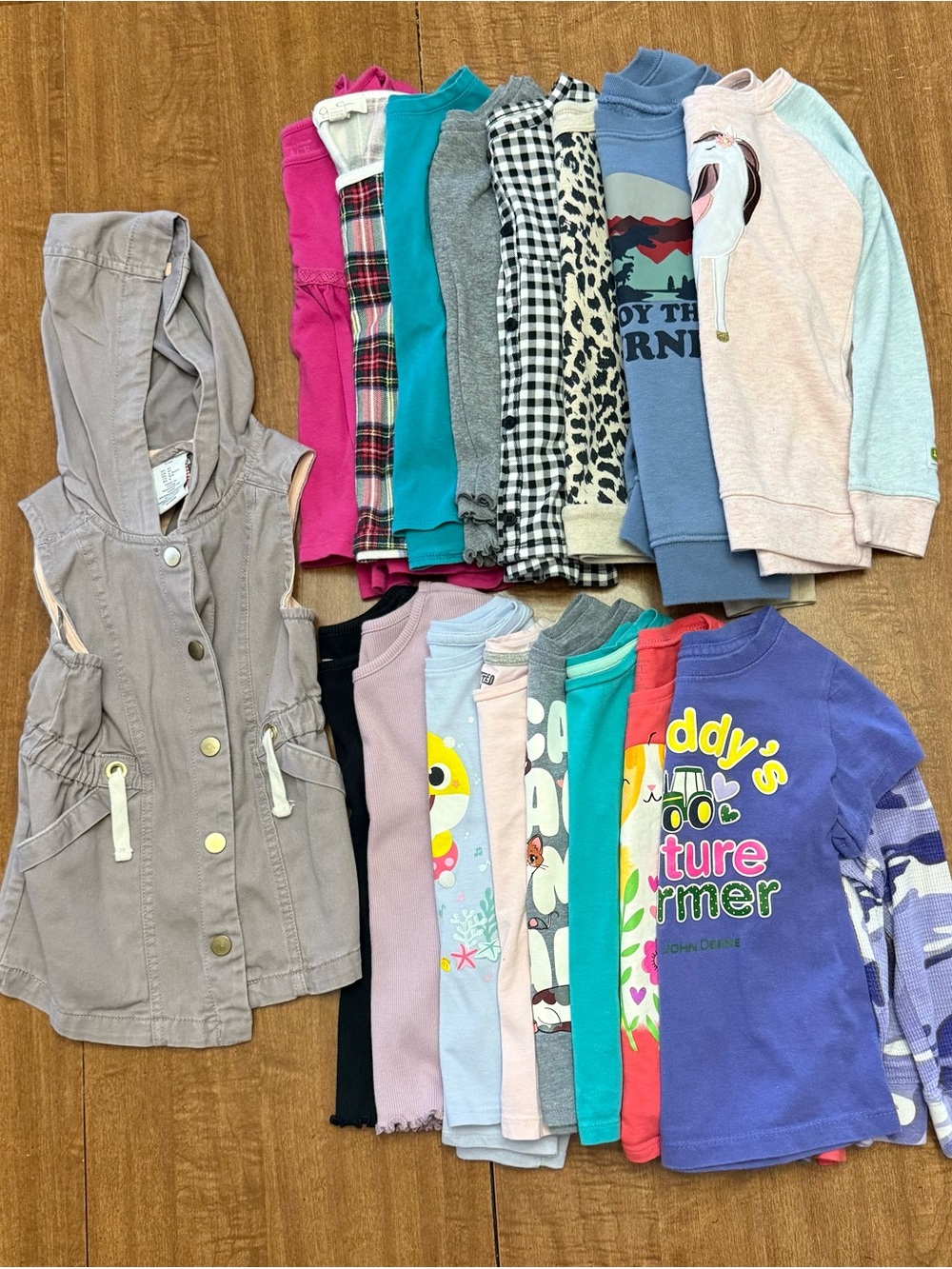 Girls 4T tops lot-17 pieces